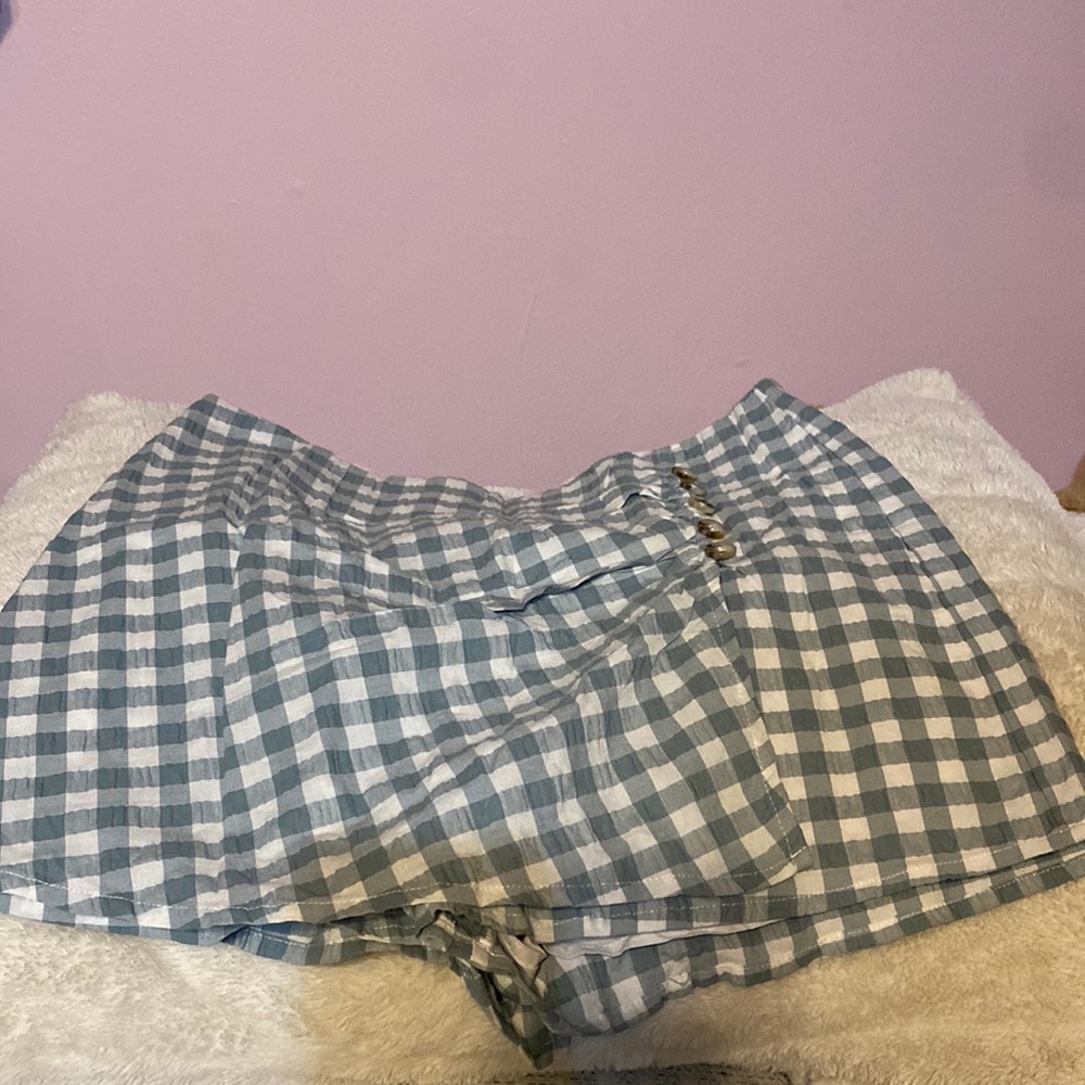 Skort, forever 21, runs small, never used
